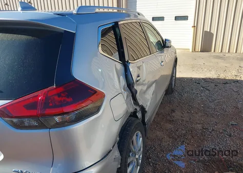 2018 Nissan Rogue Sv z USA, uszkodzony, nr VIN KNMAT2MV3JP543915